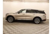 $34597 : Lincoln Aviator 2020 AWD Res thumbnail