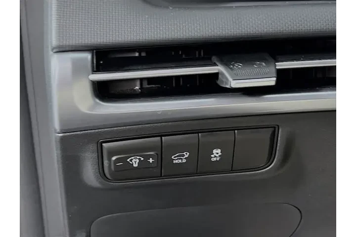 $29990 : Hyundai TUCSON 2025 AWD SEL image 9