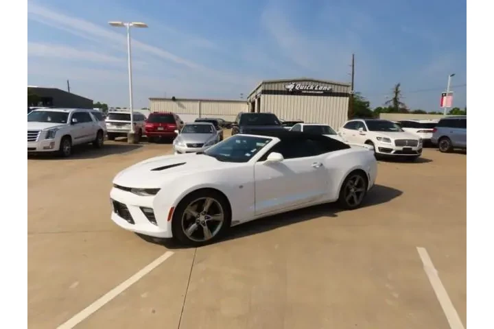 $24911 : Chevrolet Camaro 2016 SS 2dr image 2