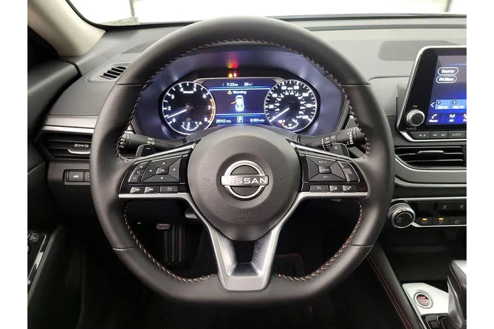 $23998 : Nissan Altima 2025 2.5 SR 4d image 10
