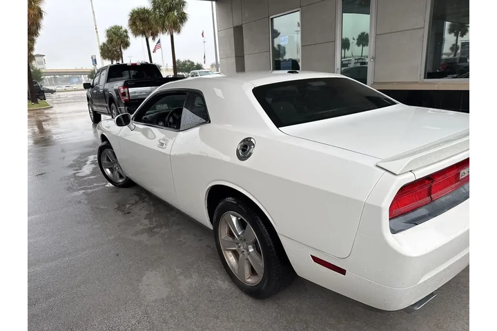 $11991 : Dodge Challenger 2009 R/T Cl image 4