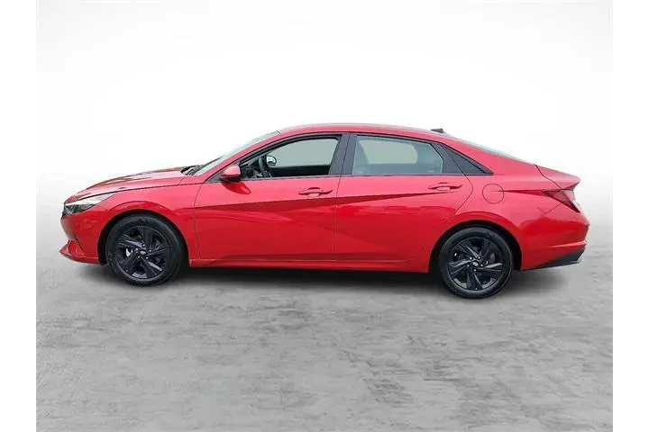 $17216 : Hyundai ELANTRA 2023 SEL 4dr image 6