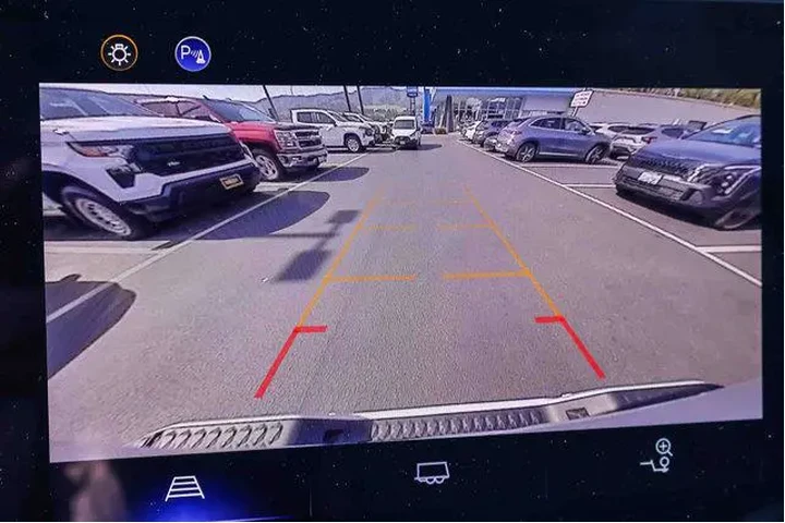 $36000 : Chevrolet Colorado 2024 4x4 image 6