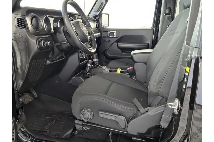 $28298 : Jeep Wrangler 2021 4x4 Sport image 7