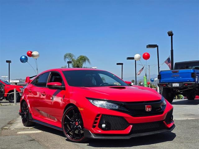 $35595 : 2017 Civic Type R image 2