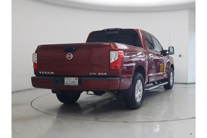 $28998 : Nissan Titan 2017 4x4 SV 4dr image 8