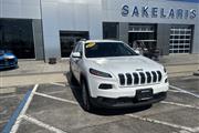 2017 Cherokee Latitude 4x4 SU en Rolla