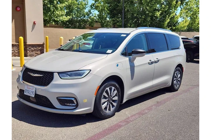 $23998 : Chrysler Pacifica Hybrid 202 image 3