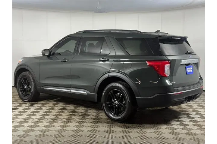 $27299 : Ford Explorer 2023 AWD XLT 4 image 8