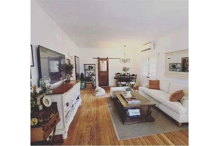 $1000 : modern bedroom Home for rent image 2