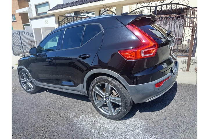 $70000 : Volvo XC40 Momentum T5, 4cilin image 10