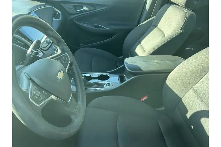 $16547 : Chevrolet Malibu 2024 LT 4dr image 10