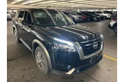 Nissan Pathfinder 2024 S 4dr