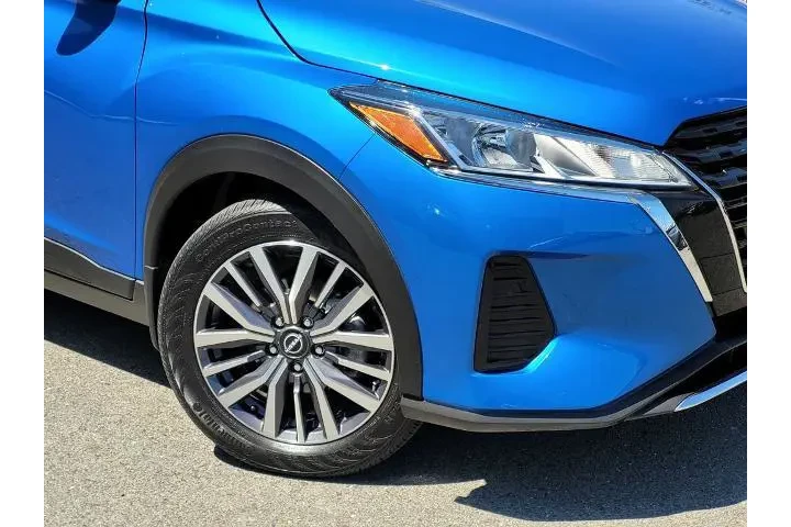 $21900 : Nissan Rogue Sport 2022 S 4d image 9
