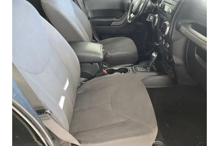 Jeep Wrangler Unlimited 2017 image 4