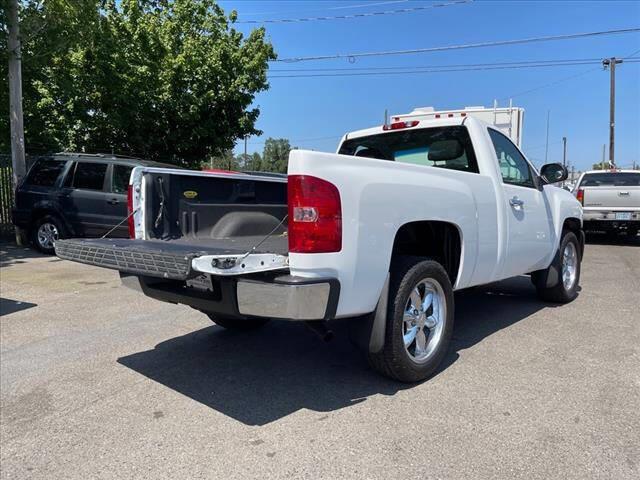 $9998 : 2011 Silverado 1500 Work Truck image 10