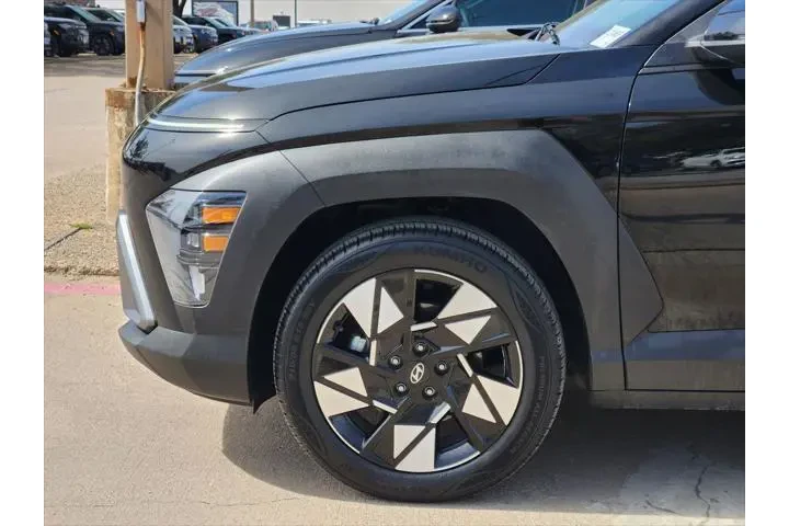 $20500 : Hyundai KONA 2025 SEL 4dr Cr image 9