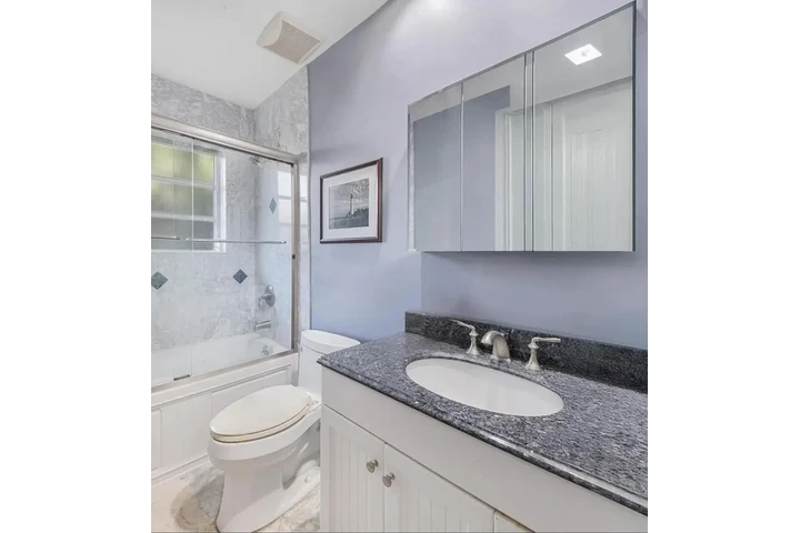 $2500 : HOUSE FOR RENT image 6