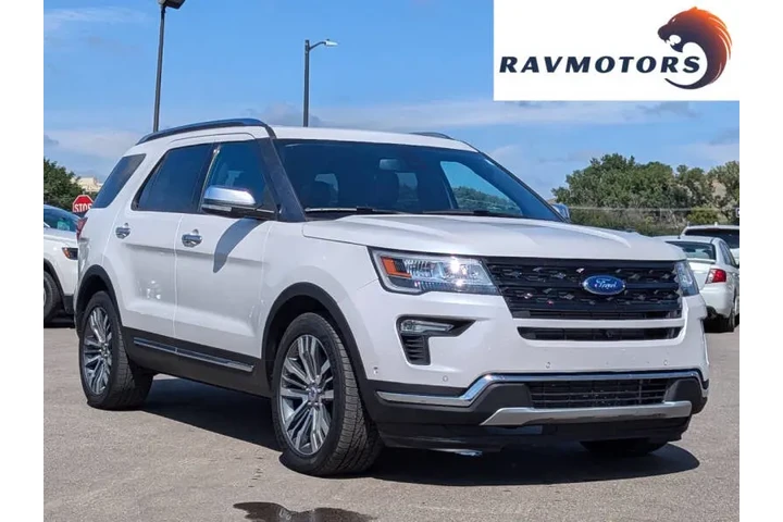 $18574 : 2018 Explorer Platinum image 2