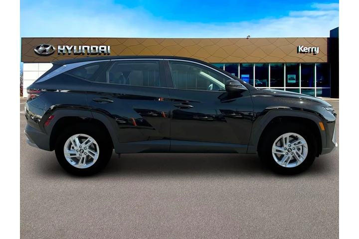 $25791 : Hyundai TUCSON 2025 AWD SE 4 image 9