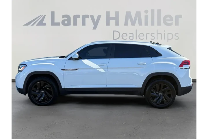 Volkswagen Atlas Cross Sport image 2