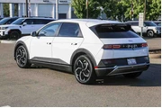 $25991 : Hyundai IONIQ 5 2024 SEL 4dr thumbnail