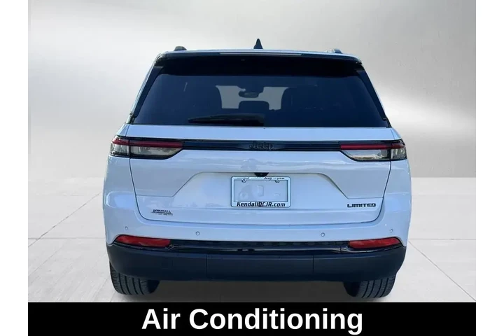 $36896 : Jeep Grand Cherokee 2024 4x2 image 9