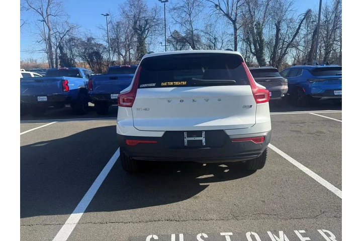 $32999 : Volvo XC40 2025 AWD B5 Plus image 4