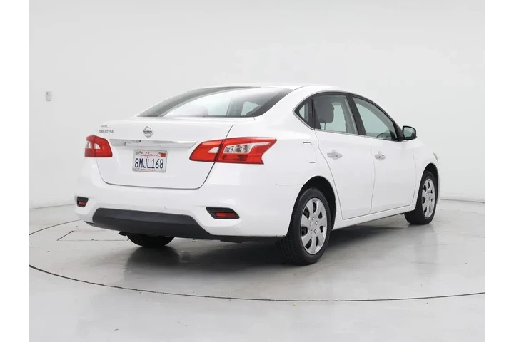 $11998 : Nissan Sentra 2017 S 4dr Sed image 8