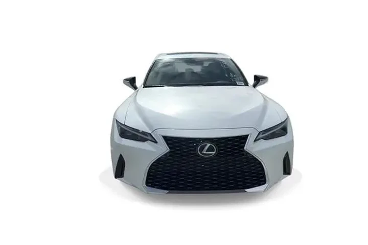 $37998 : Lexus IS 300 2024 4dr Sedan image 3