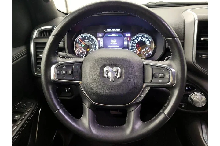 $34998 : Ram 1500 2024 4x2 Laramie 4d image 10