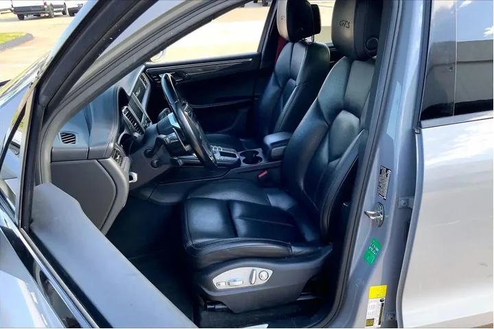 $19817 : Porsche Macan 2018 AWD GTS 4 image 8