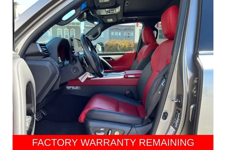 $89988 : 2022 LX 600 F SPORT image 10