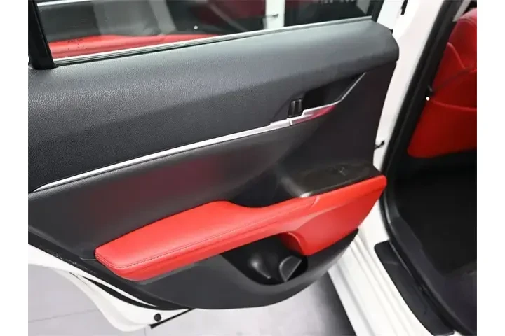 $27520 : Toyota Camry 2023 AWD XSE 4d image 9