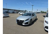 $19775 : Nissan Altima 2024 2.5 SV 4d thumbnail