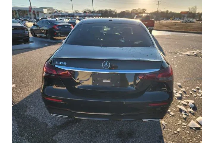 $39891 : Mercedes-Benz E-Class 2023 E image 5