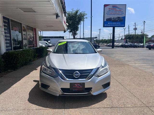 $8900 : 2017 Altima 2.5 image 4