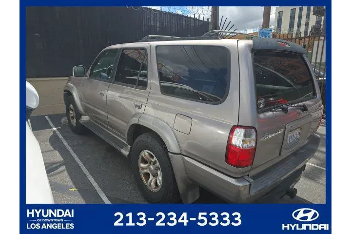$18988 : Toyota 4Runner 2002 SR5 4WD image 3