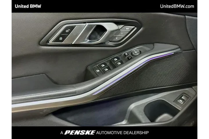 $24995 : BMW 3 Series 2021 330i 4dr S image 3