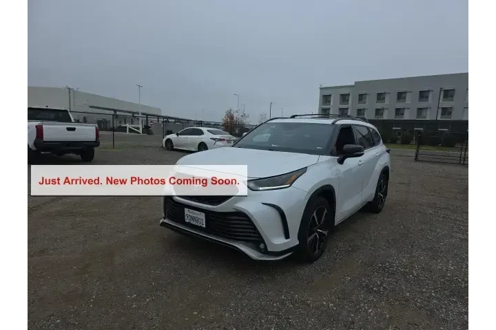 $36500 : Toyota Highlander 2022 AWD X image 3