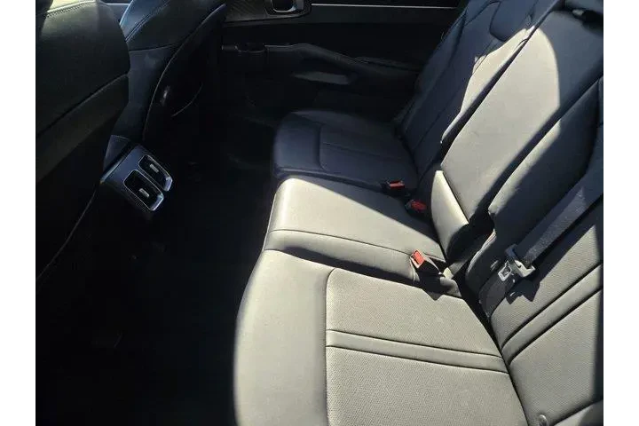 $22991 : Kia Sorento 2021 S 4dr SUV image 4