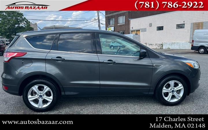 $7900 : Used 2015 Escape FWD 4dr SE f image 8