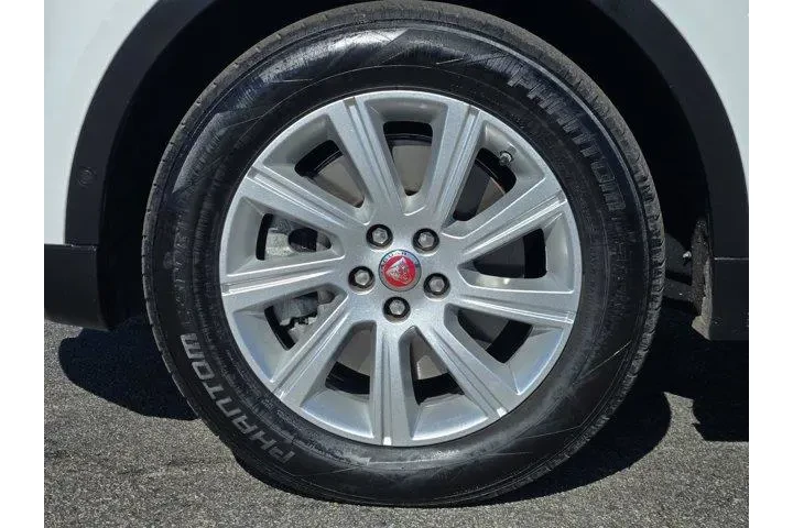 $16793 : Jaguar E-PACE 2018 AWD P250 image 10