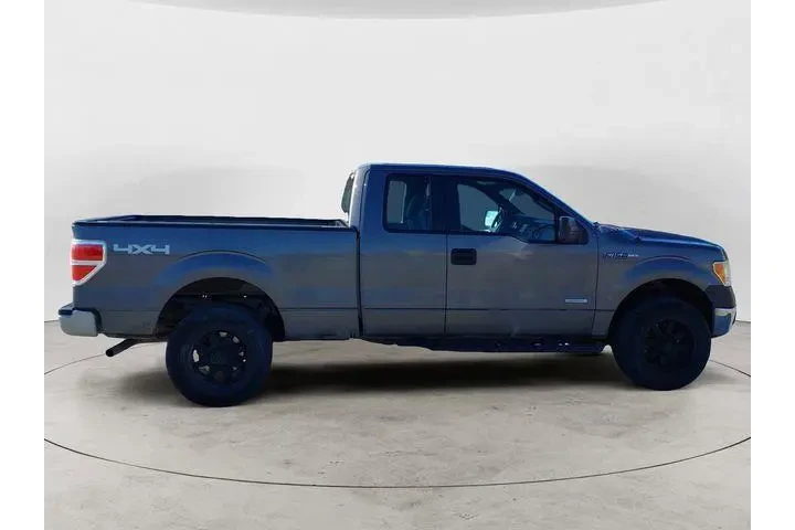 $8961 : Ford F-150 2014 4x4 FX4 4dr image 6