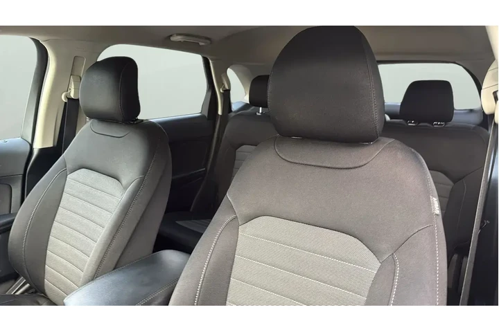 $12148 : Ford Edge 2018 AWD SE 4dr Cr image 5