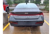 $22222 : Hyundai ELANTRA 2025 SEL Con thumbnail
