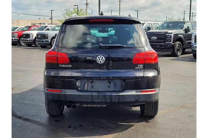 $12495 : Volkswagen Tiguan 2017 AWD 2 image 5