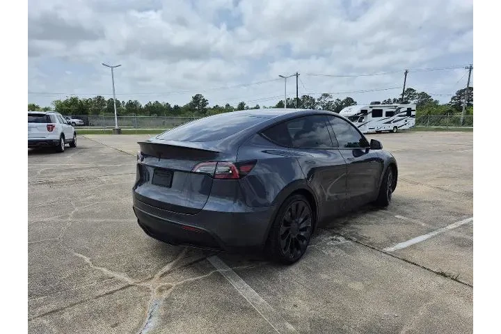 $25207 : Tesla Model Y 2022 AWD Perfo image 6
