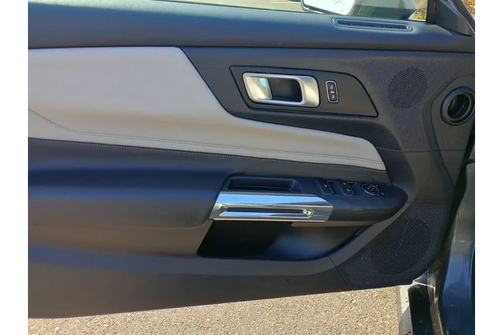 $27352 : Ford Mustang 2024 EcoBoost P image 10