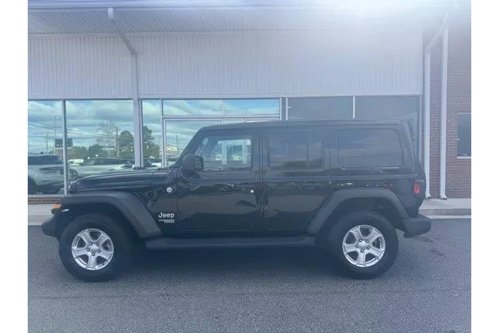 $24995 : Jeep Wrangler Unlimited 2020 image 1